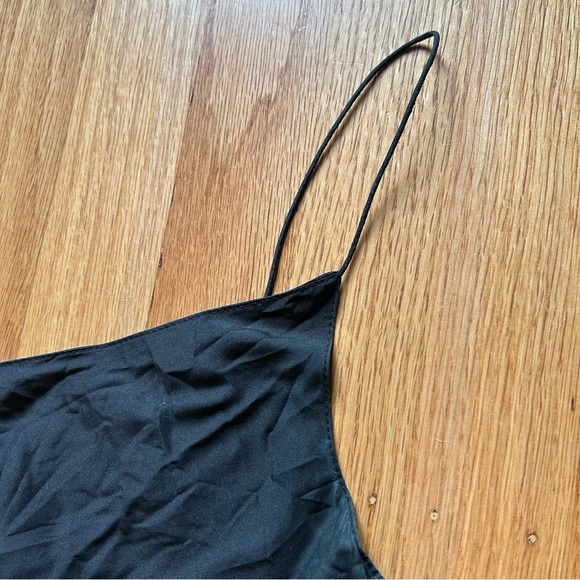 SALE - H&M black silk and satin dress - Picture 3 of 10